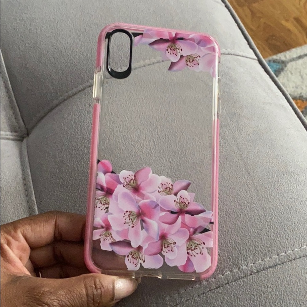 iPhone XS Max case.